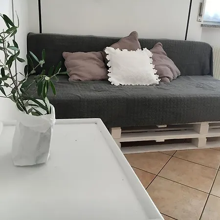 Life Apartment *