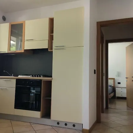 Apartment Life Trient